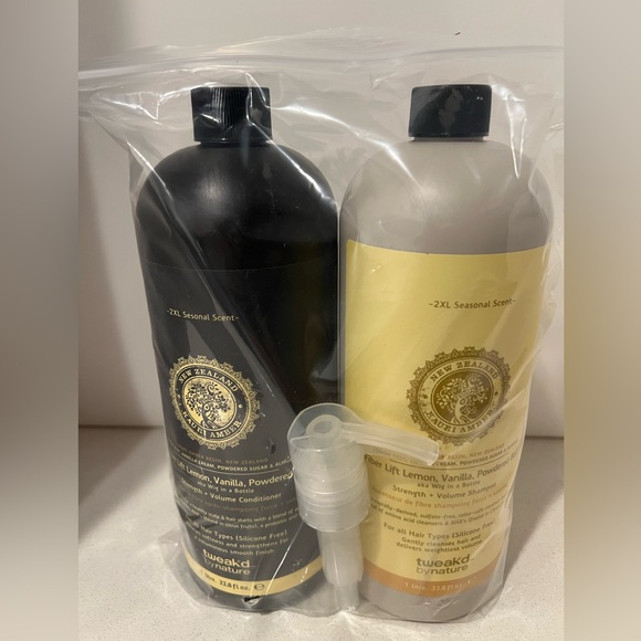 Tweak'd by Nature Lemon Beignets Megasize 2XL Shampoo & Conditioner - Picture 2 of 3